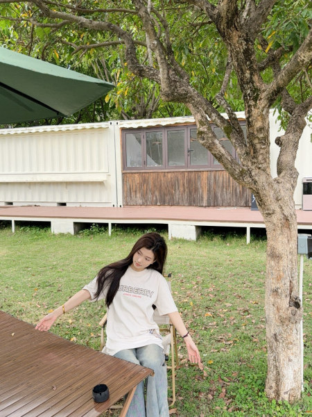  Clothes Burberry 20250419-8