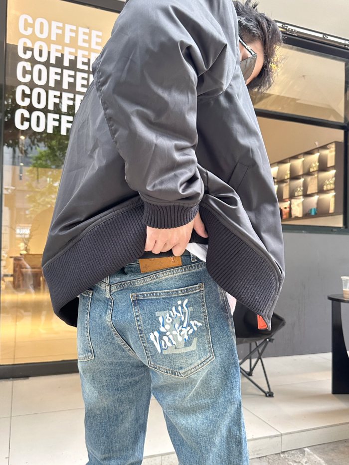 Clothes Louis Vuitton 20250419-6