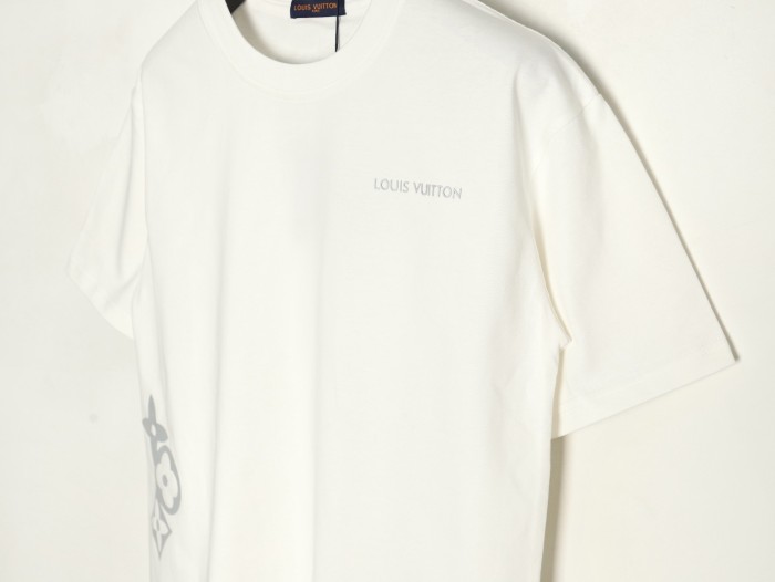 Clothes Louis Vuitton 20250419-3