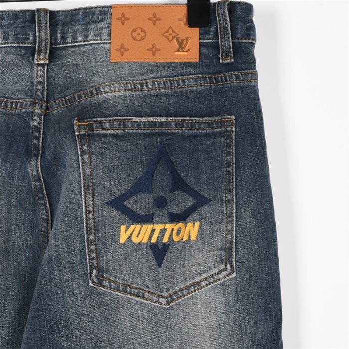 Clothes Louis Vuitton 20250419-8