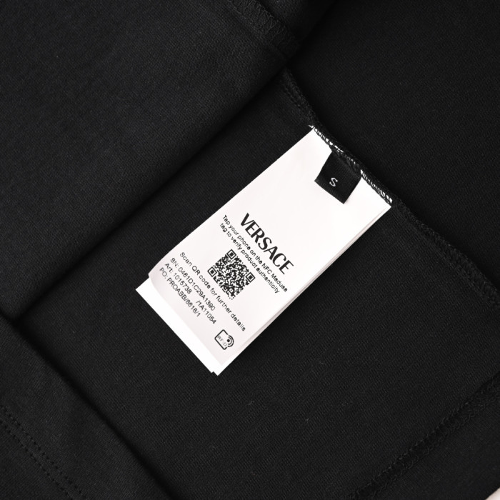  Clothes Versace 20250419-1