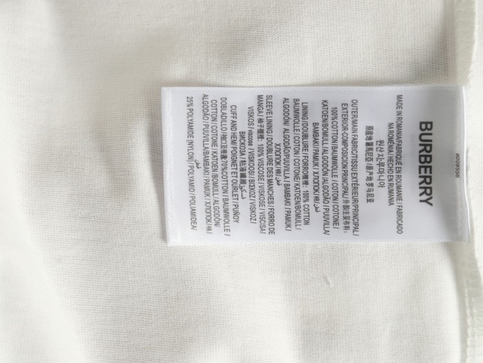 Clothes Burberry 20250419-3