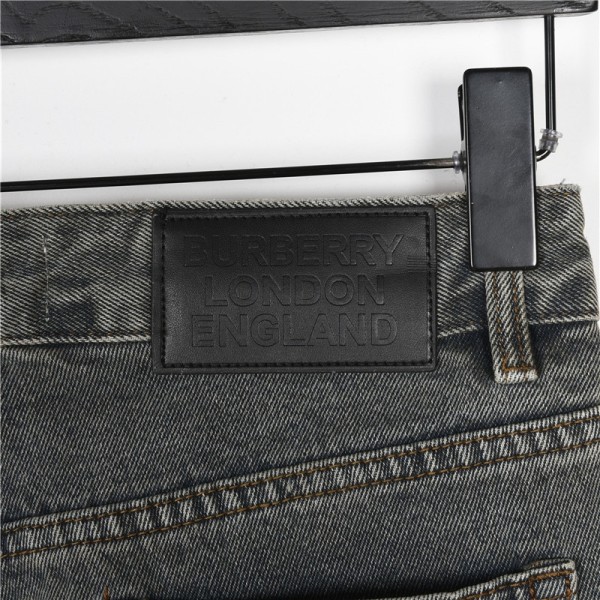  Clothes Burberry 20250419-5