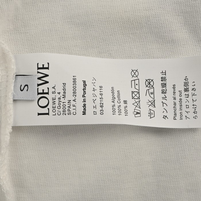  Clothes Loewe 20250419-1