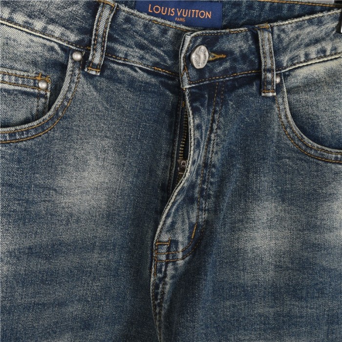 Clothes Louis Vuitton 20250419-13