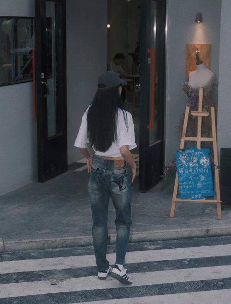 Clothes Louis Vuitton 20250419-10