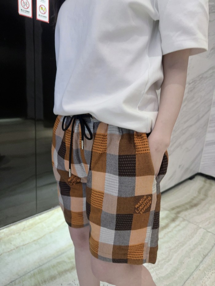 Clothes Louis Vuitton 20250419-15