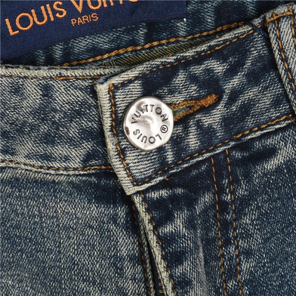 Clothes Louis Vuitton 20250419-10