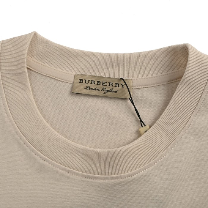  Clothes Burberry 20250419-8