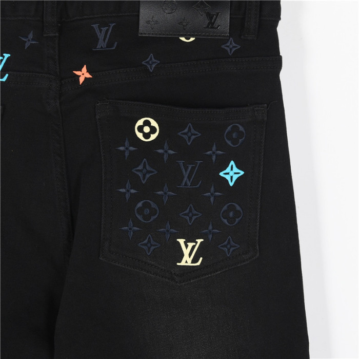 Clothes Louis Vuitton 20250419-14