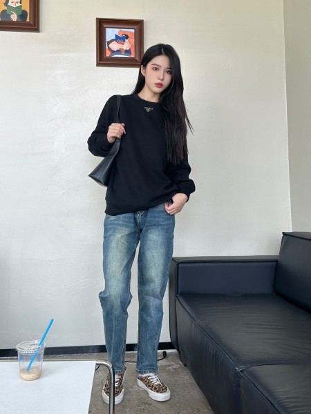 Clothes Louis Vuitton 20250419-11