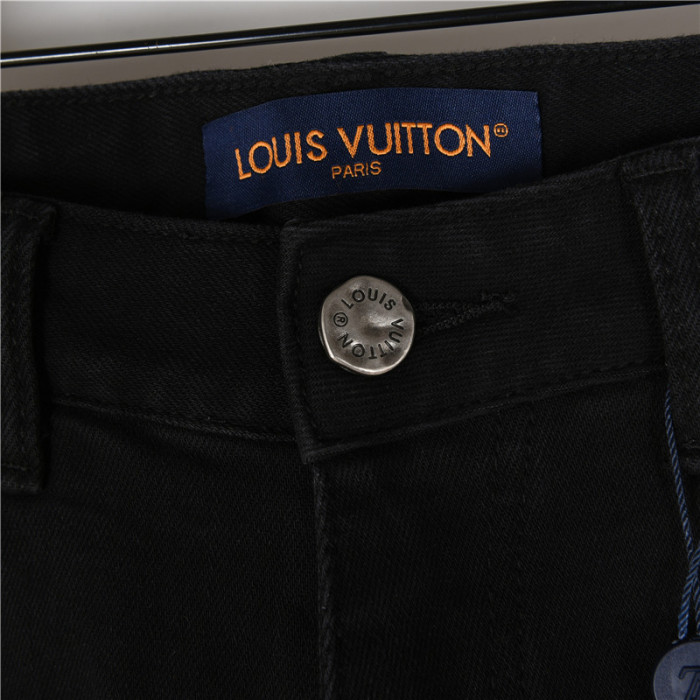 Clothes Louis Vuitton 20250419-14