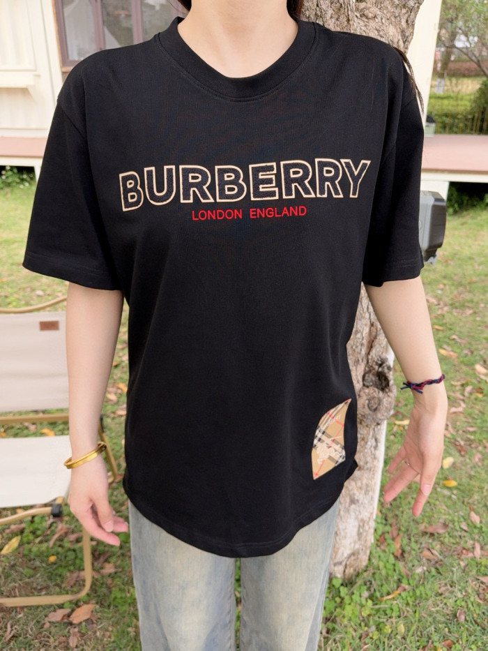  Clothes Burberry 20250419-7