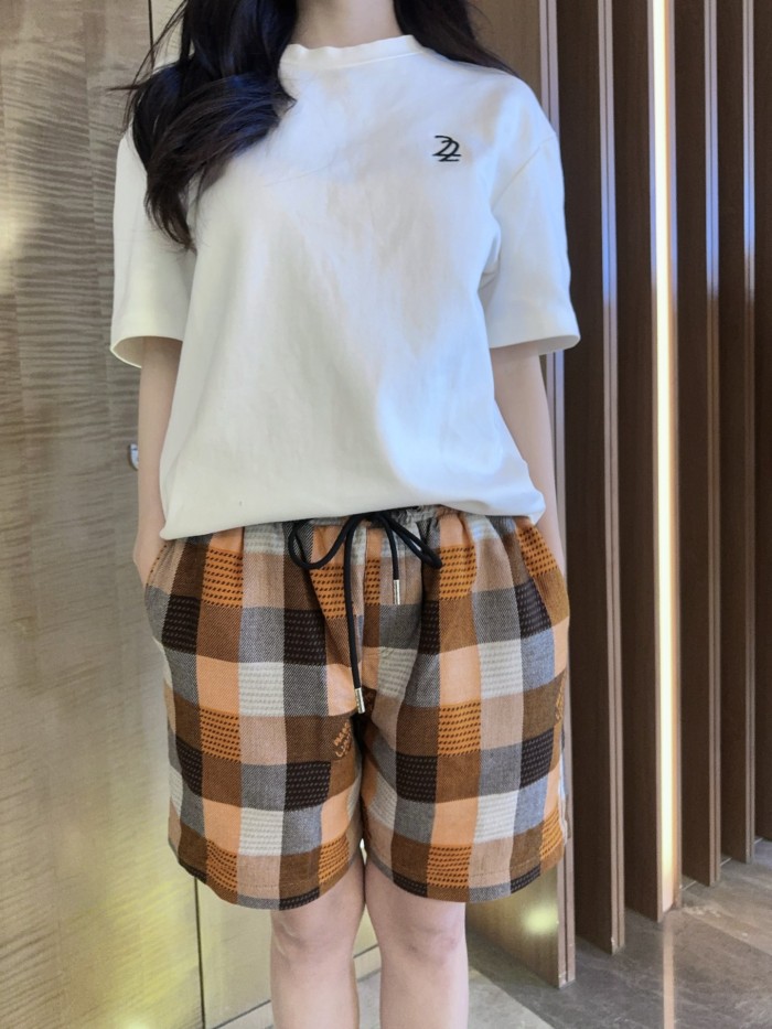 Clothes Louis Vuitton 20250419-15