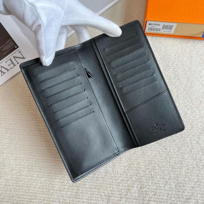 LOUIS VUITTON Brazza Wallet Monogram Shadow Black M62900 size 10*2*19 cm