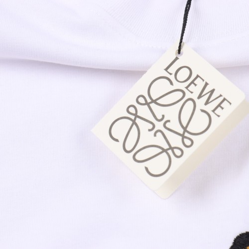  Clothes Loewe 20250422-1