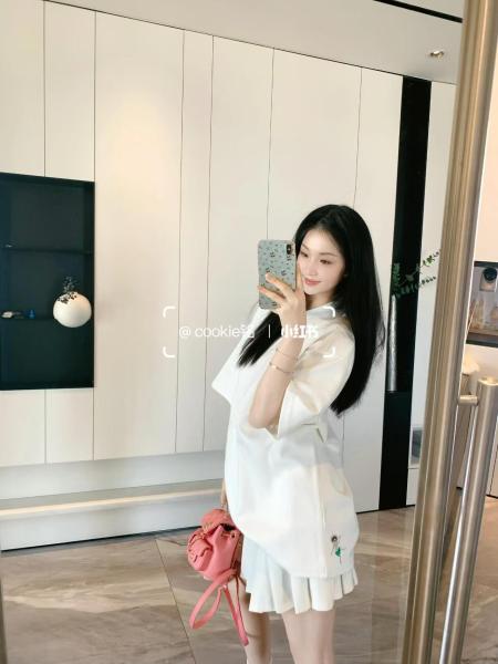  Clothes Loewe 20250422-1