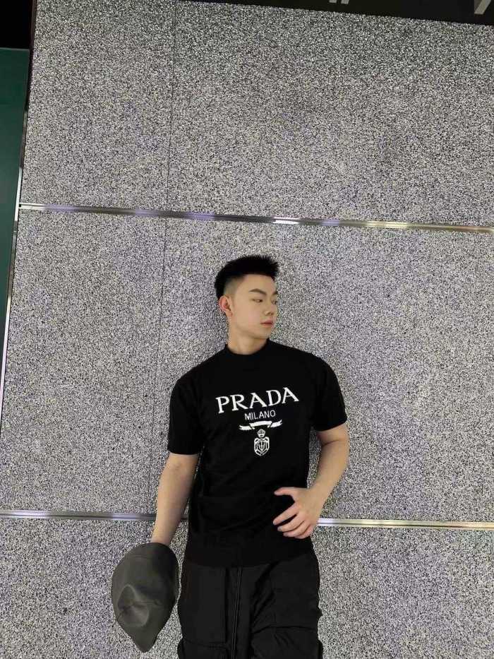 Clothes Prada 20250424-8