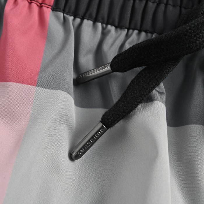  Clothes Burberry 20250424-3