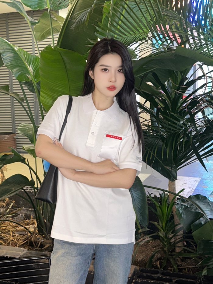  Clothes Prada 20250424-7