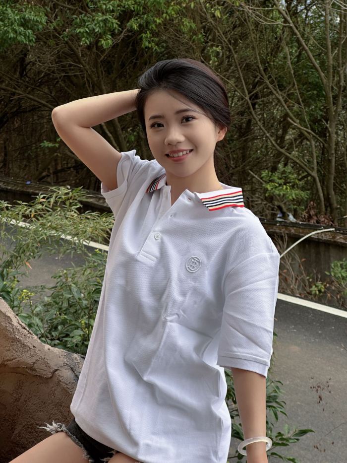  Clothes Burberry 20250424-11