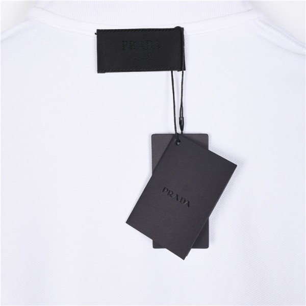  Clothes Prada 20250424-5