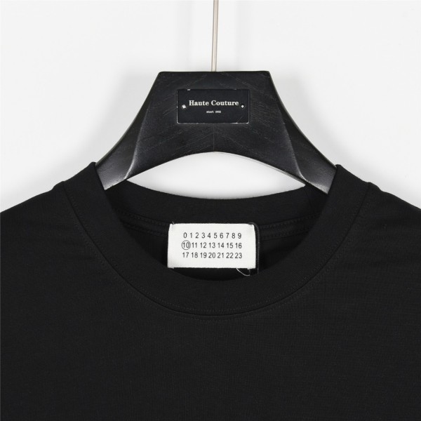  Clothes Madison Margiela 20250424-1