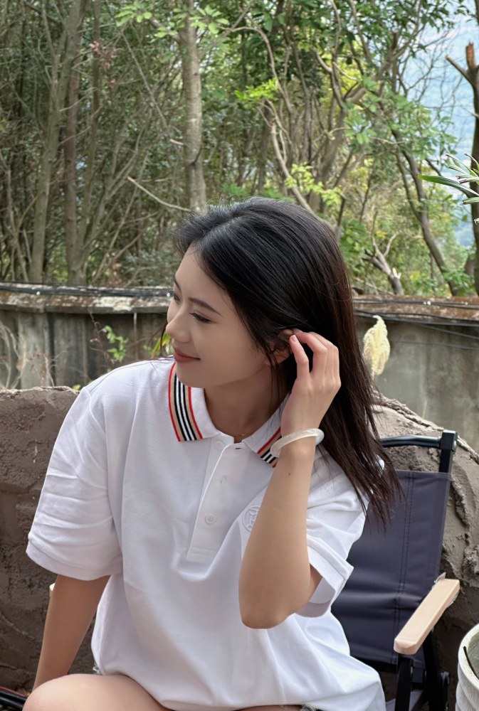  Clothes Burberry 20250424-11