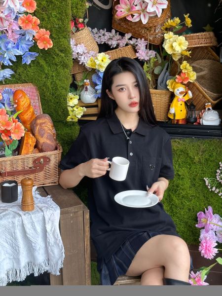  Clothes Prada 20250424-3