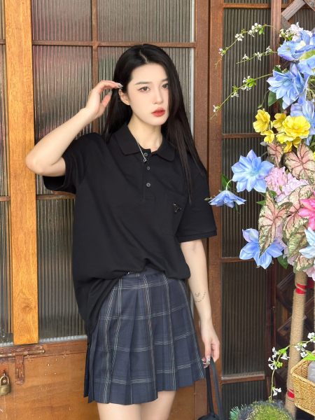  Clothes Prada 20250424-3