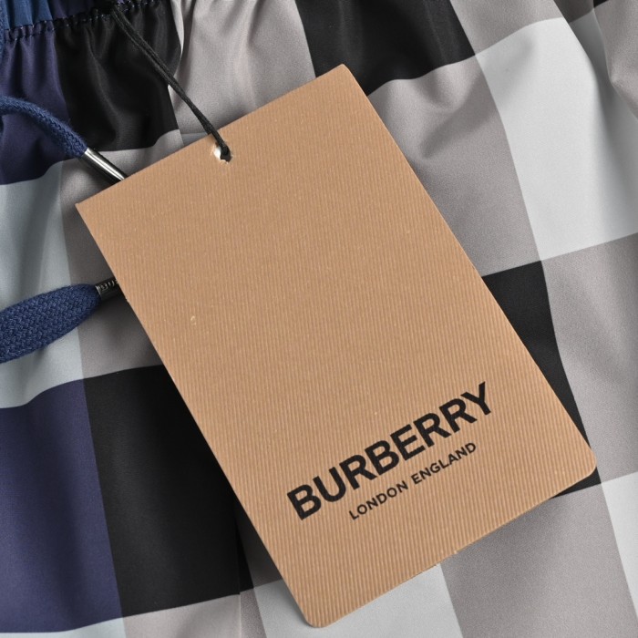  Clothes Burberry 20250424-1