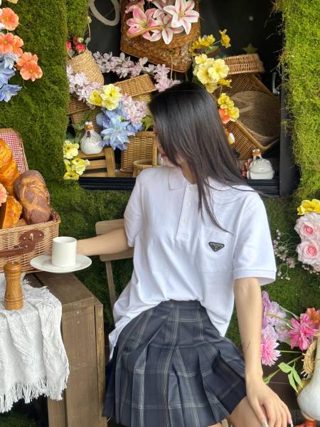  Clothes Prada 20250424-5