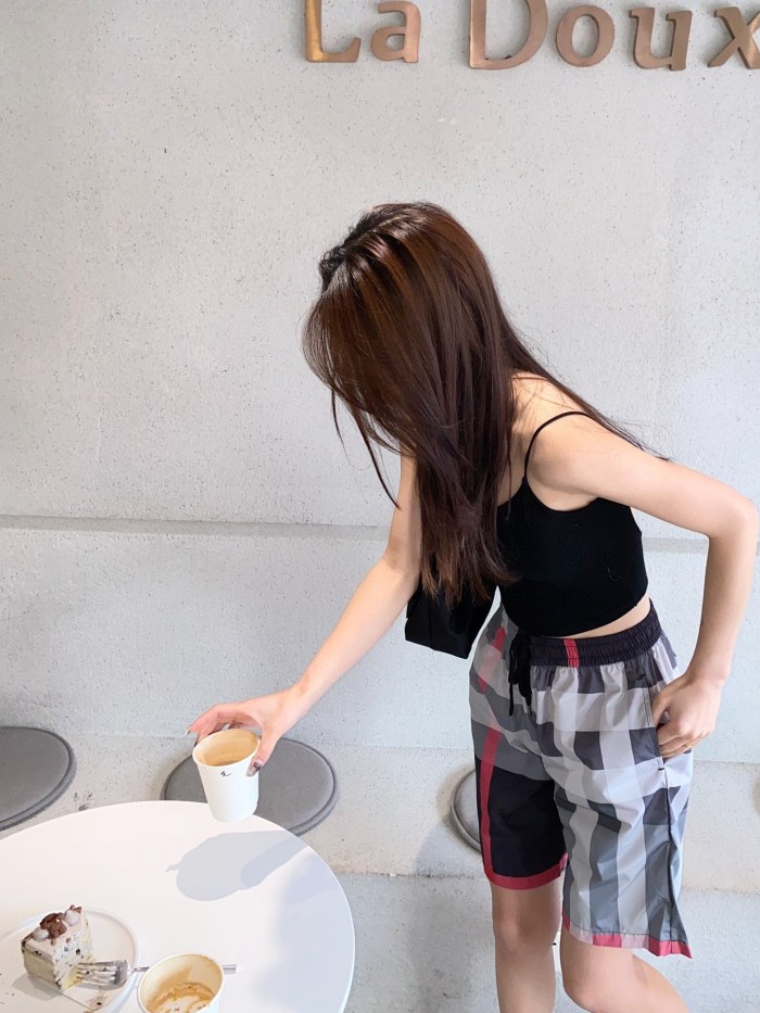  Clothes Burberry 20250424-3