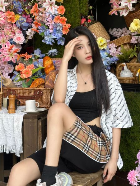  Clothes Burberry 20250425-5