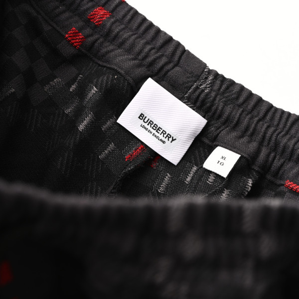  Clothes Burberry 20250425-1