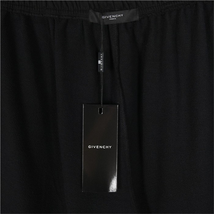  Clothes Givenchy 20250425-1