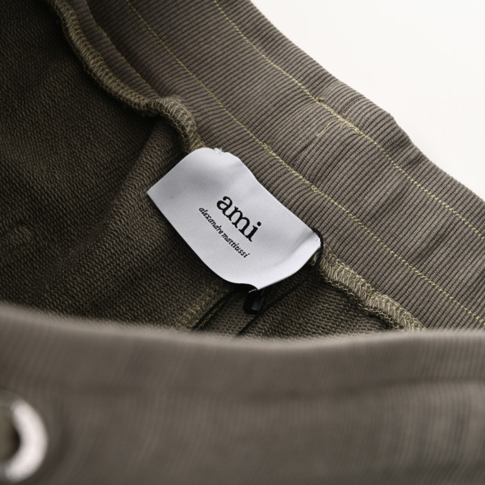  Clothes AMI 20250425-2