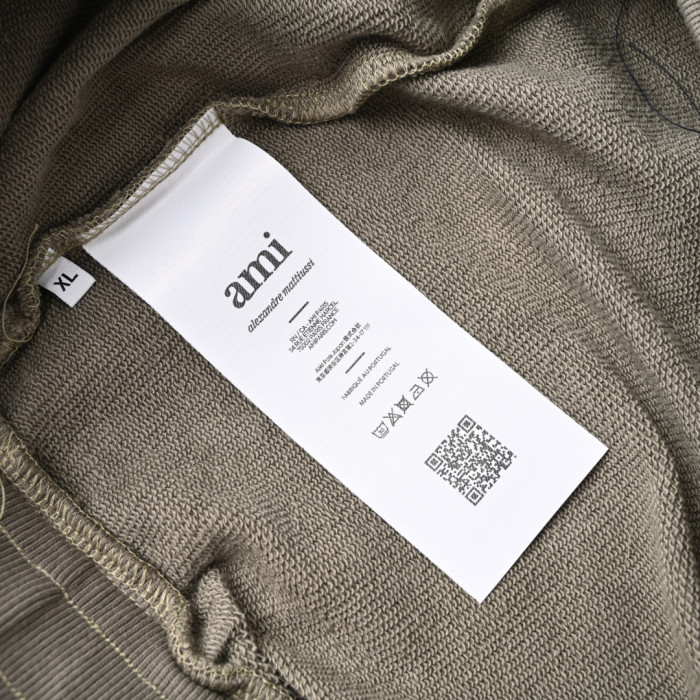  Clothes AMI 20250425-2