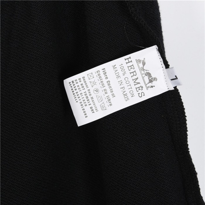 Clothes HERMES 20250425-1