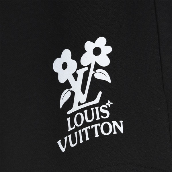  Clothes Louis Vuitton 20250425-2