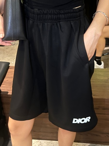  Clothes Louis Vuitton 20250425-2