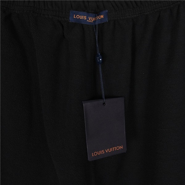  Clothes Louis Vuitton 20250425-2