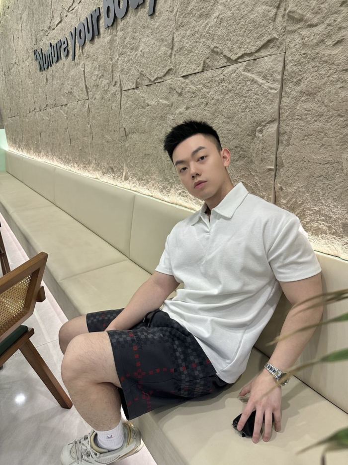  Clothes Burberry 20250425-1