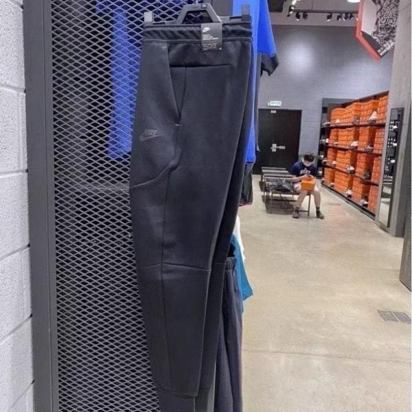 Nike Sportswear Tech Fleece Joggers Asia Sizing