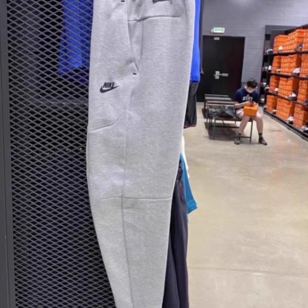 Nike Sportswear Tech Fleece Joggers Asia Sizing