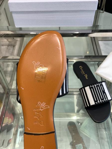 DIOR Dway Slide Slippers Women's Black