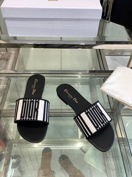 DIOR Dway Slide Slippers Women's Black