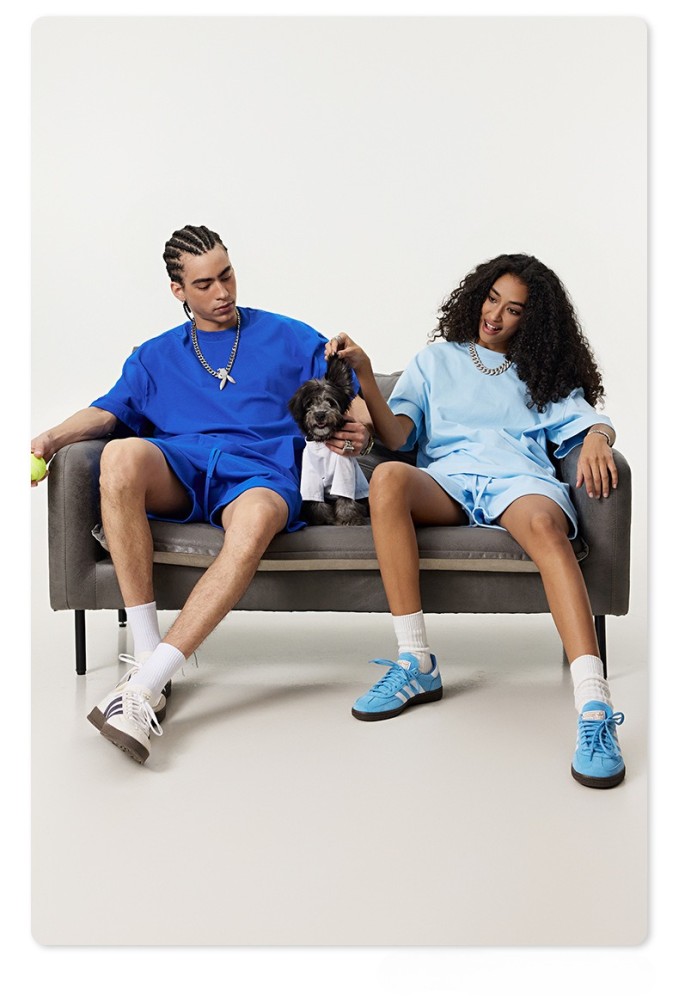 Oversized T-shirt and shorts set 20 colors Customized logo 