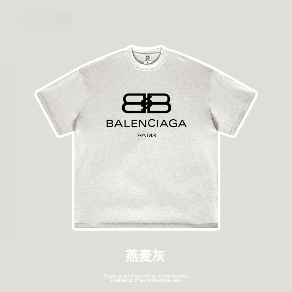 Oversized T-shirt and shorts set 20 colors Customized logo Balanciaga