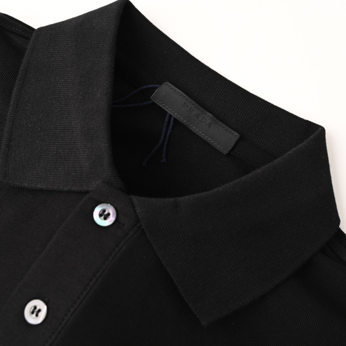 Clothes Prada 20250430-1